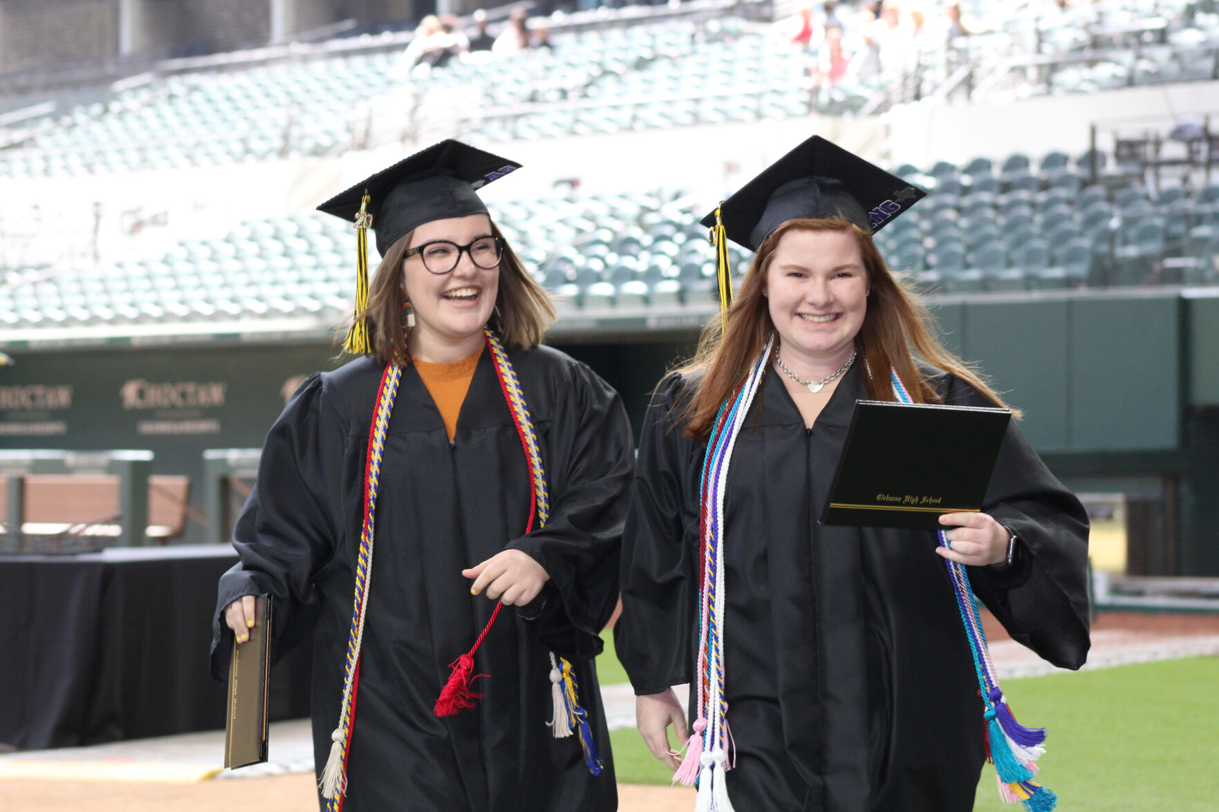 Amy and Alexis Wallen